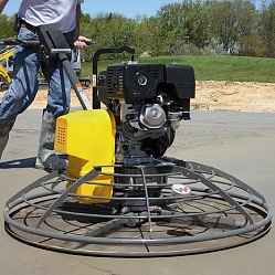 Затирочные машины и виброрейки Wacker Neuson